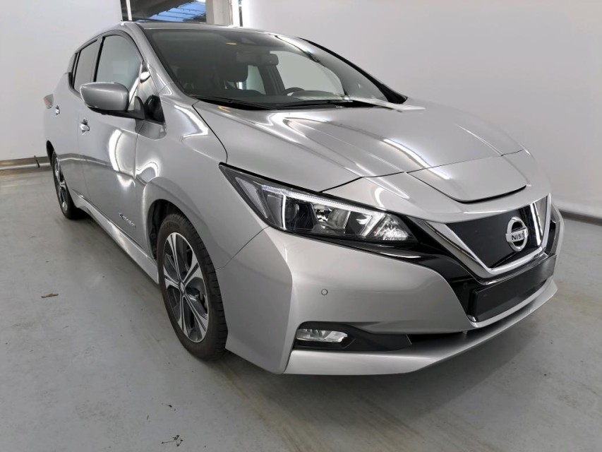 Nissan Leaf 40 KWh N Connecta EU6 2 Autodeal