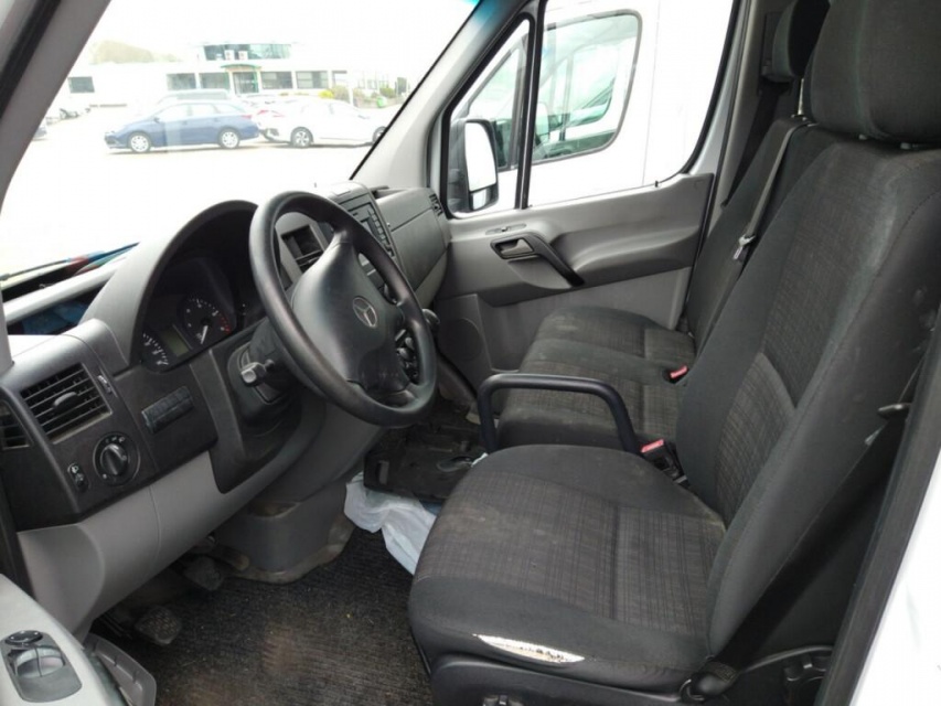 Mercedes Sprinter 414 2.2 CDI 432 HD - Autodeal.com