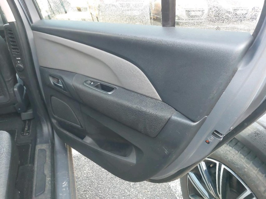  Citroen  C4 Picasso Grand  BlueHDi 120ch Business + S&S 98g #27