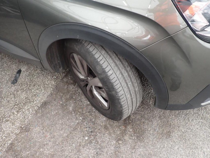  Peugeot  5008  1.5 BlueHDi 130ch E6.c Active Business S&S EAT8  #8