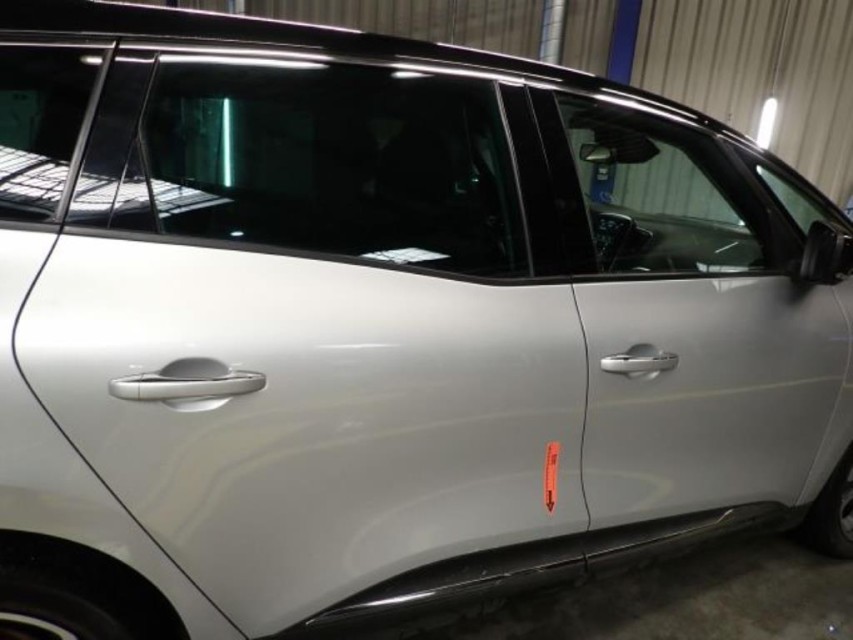  Renault  Grand Scenic 1.7 BLUE DCI EDC BUSINESS INTENS #5