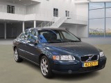  Volvo  S60 2.5T Kinetic #4