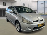  Mitsubishi  Grandis 2.4-16V Intense 7p #3