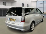  Mitsubishi  Grandis 2.4-16V Intense 7p #4