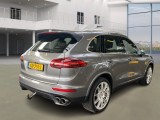  Porsche  Cayenne 3.0 S E-Hybrid #7