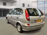  Nissan  Almera 1.8 #6