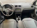  Volkswagen  Polo 1.2 TSI Comfortline #9