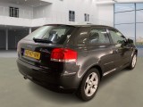  Audi  A3 1.6 Attraction #4