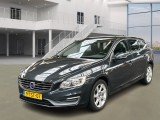  Volvo  V60 1.6 T3 Momentum 