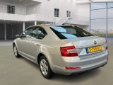  Skoda  Octavia 1.2 TSI Grt Elegance #6