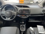  Toyota  Yaris 1.5 Hybrid Lease #9