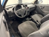  Opel  Corsa 1.2-16V #10