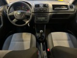  Skoda  Fabia 1.4-16V Comfort #9