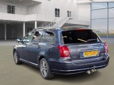  Toyota  Avensis 2.0 VVTi Executive #5