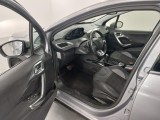  Peugeot  2008 1.2 PureTech Allure #13