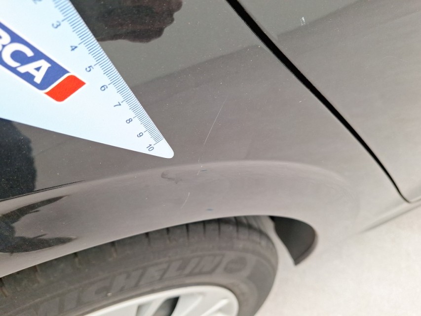  Peugeot  208 1.2 PureT. BL Active #8