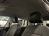  Volkswagen  Golf 1.6 TDI Comfortline #19