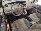  Renault  Scenic 1.6-16V Privilège Comfort #9