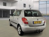  Skoda  Fabia 1.6-16V Elegance #8