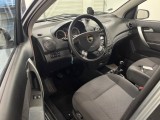  Chevrolet  Aveo 1.2 16V LS #10