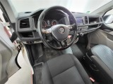  Volkswagen  Transporter 2.0 TDI L2H1 DC #5