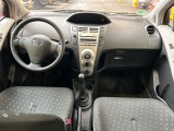  Toyota  Yaris 1.3 VVTi Terra #7