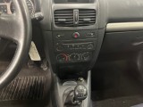  Renault  Clio 1.2-16V Dynamique #14