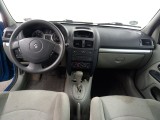  Renault  Clio 1.4-16V Privilège #9