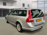  Volvo  V70 2.4D Momentum #8