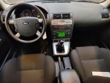  Ford  Mondeo 1.8-16V Futura #10