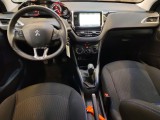  Peugeot  208 1.2 PureTech  Signature #10