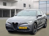  Alfa Romeo  Stelvio 2.0 T AWD Veloce 