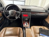  Audi  A4 1.8 Turbo Advance #9