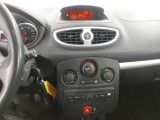  Renault  Clio 1.5 dCi Parisienne #15