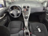  Toyota  Auris 1.6-16V Luna Business #9