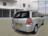  Opel  Zafira 1.8 Executive   7p. #4