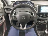  Peugeot  2008 1.2 PureTech Active #17