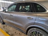  Porsche  Cayenne PORSCHE  / 2017 / 5P / SUV 3.0 V6 E-HYBRID #30