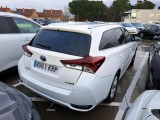  Toyota  Auris TOYOTA  / 2015 / 5P / familiar 1.8 140H Active Touring Sports #2