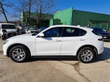  Alfa Romeo  Stelvio ALFA ROMEO  / 2017 / 5P / SUV 2.2 TURBO DIESEL 160CV AT8 RWD BUSINESS(AUTOCARRO) #8