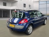  Renault  Megane 1.6-16V Privilège Luxe #4