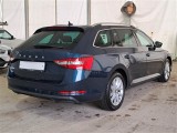  Skoda  Superb SKODA  WAGON / 2019 / 5P / STATION WAGON 2.0 TDI EVO 110KW STYLE DSG #2