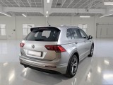  Volkswagen  Tiguan VOLKSWAGEN  / 2016 / 5P / SUV 2.0 TDI SCR 110KW SPORT BMT DSG #2