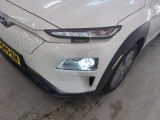  Hyundai  Kona Hyundai  Premium Electric 64 kWh 5d #41