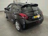  Peugeot  208 Peugeot  Signature 1.2 PureTech 82 5d #9