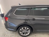  Volkswagen  Passat Volkswagen  Variant 1.5 TSI 7-DSG Business 5d #29