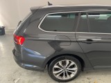  Volkswagen  Passat Volkswagen  Variant 1.5 TSI 7-DSG Business 5d #45