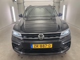  Volkswagen  Tiguan Volkswagen  1.5 TSI ACT 110kW DSG Highline Bus. R 5d #29