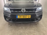  Volkswagen  Tiguan Volkswagen  1.5 TSI ACT 110kW DSG Highline Bus. R 5d #73