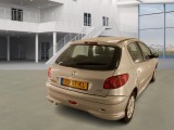  Peugeot  206 1.4 Forever #4